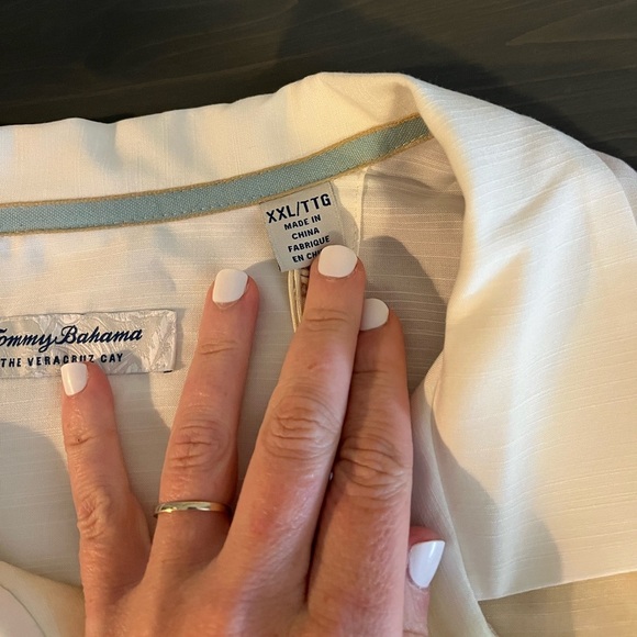 Tommy Bahama Men’s Veracruz Cay Sunset Break Button Up Camp Shirt NWT - Picture 9 of 9